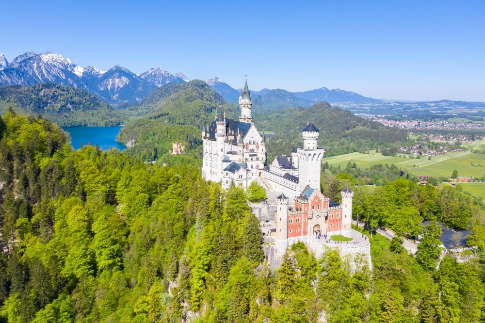 Neuschwanstein castle 4-min